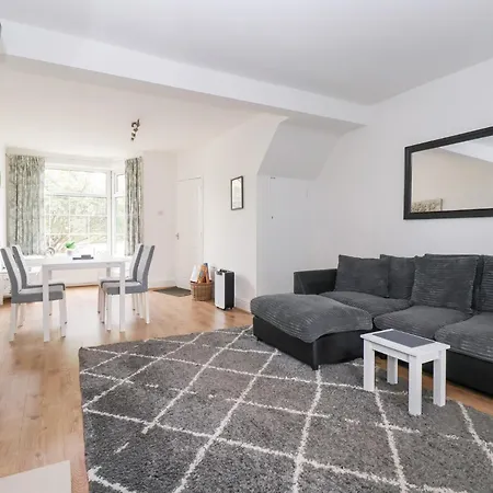 3 Glendowne Terrace *